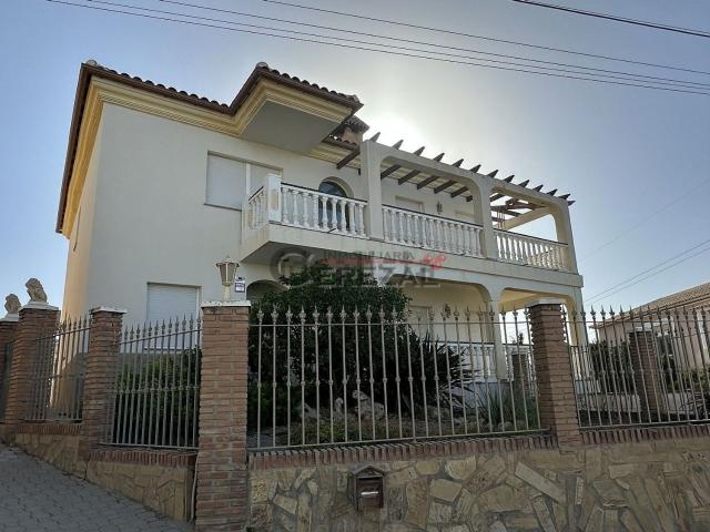 Casa en venta en Algarrobo-Costa, La Axarquía