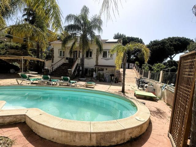 Casa en venta en Pinos de Alhaurín, Valle del Guadalhorce