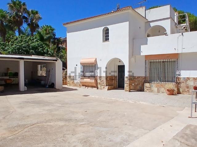 Casa en venta en Pinos de Alhaurín, Alhaurín De La Torre