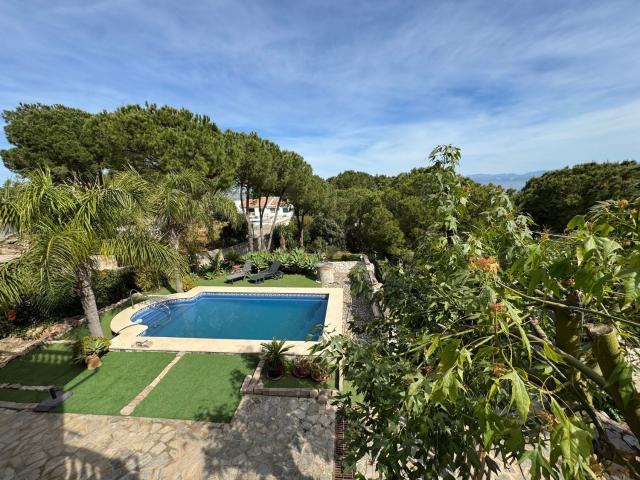 Casa en venta en Pinos de Alhaurín, Valle del Guadalhorce
