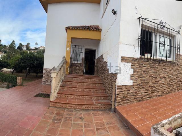 Casa en venta en El Lagar, Alhaurín De La Torre