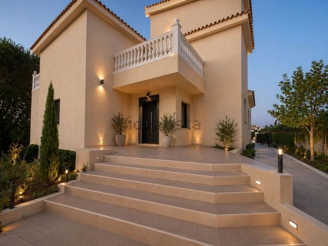Casa en venta en Pinos de Alhaurín, Valle del Guadalhorce
