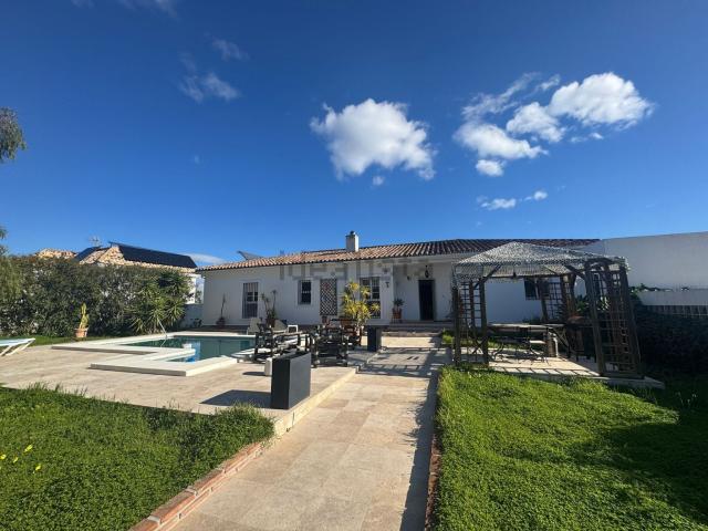 Casa en alquiler en Pinos de Alhaurín, Valle del Guadalhorce