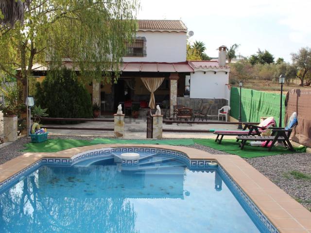 Casa en alquiler en Barrio de San Antón, Valle del Guadalhorce