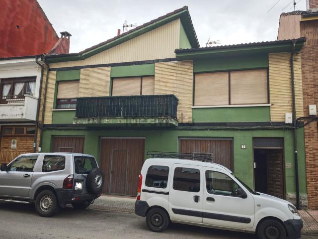 Casa en venta en Aller, Asturias