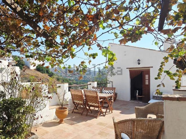 Casa en venta en La Axarquía, Andalucía