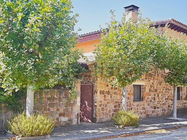 Casa en venta en Almajano, Castilla y León