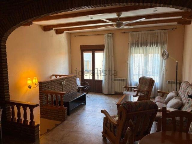 Casa en alquiler en Almodóvar Del Campo, Castilla-La Mancha