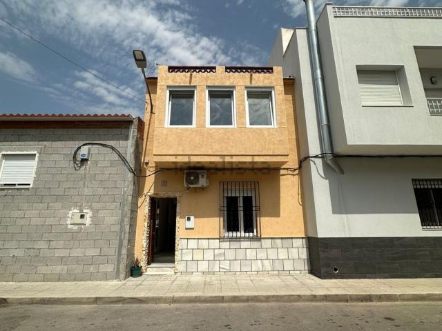 Casa en venta en El Saladar, el Baix Segura / La Vega Baja