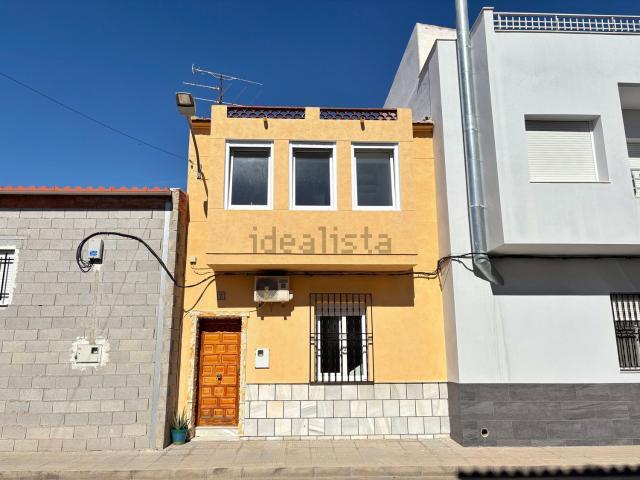 Casa en venta en El Saladar, el Baix Segura / La Vega Baja