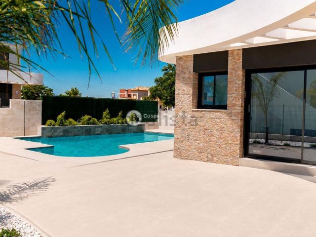 Casa en venta en Las Heredades, el Baix Segura / La Vega Baja