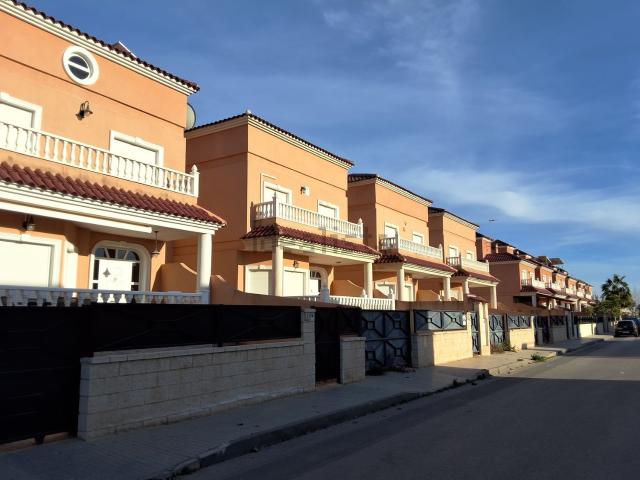 Casa en venta en Bañet, Almoradí