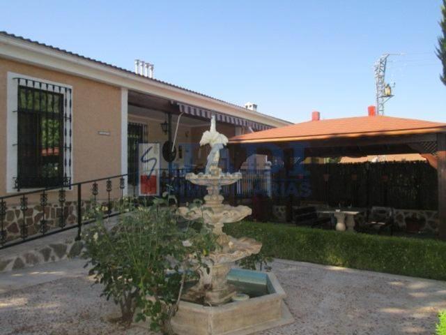 Casa en venta en Almuradiel, Castilla-La Mancha