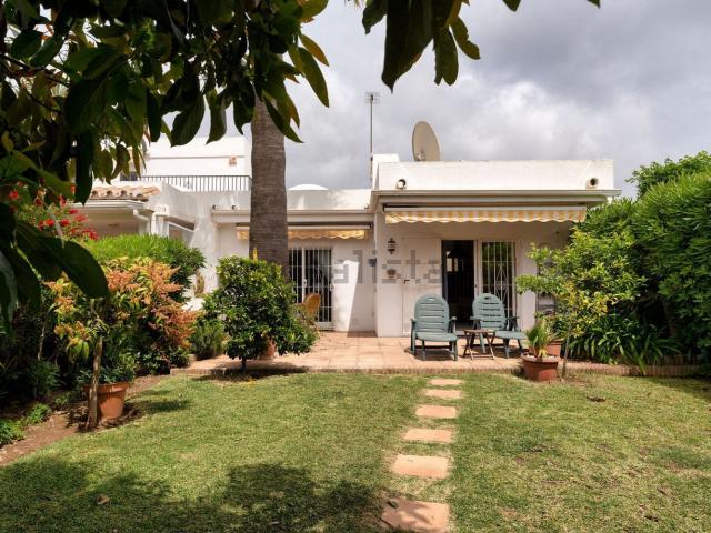 Casa en venta en Nueva Andalucía, Costa del Sol Occidental