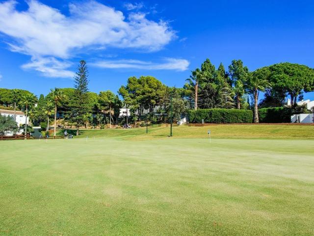 Casa en venta en Nueva Andalucía, Costa del Sol Occidental