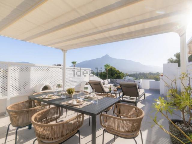 Casa en venta en Nueva Andalucía, Costa del Sol Occidental