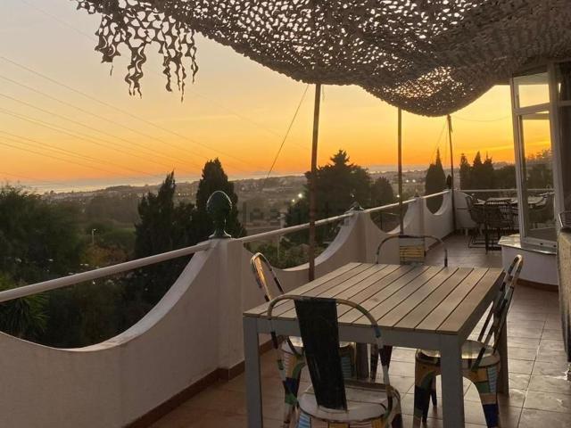Casa en venta en Nueva Andalucía, Costa del Sol Occidental
