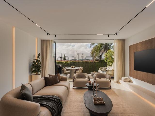 Casa en venta en Nueva Andalucía, Costa del Sol Occidental
