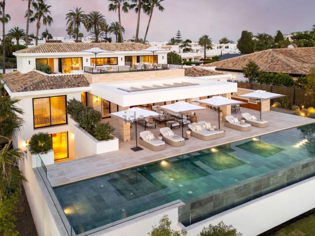 Casa en venta en Nueva Andalucía, Costa del Sol Occidental