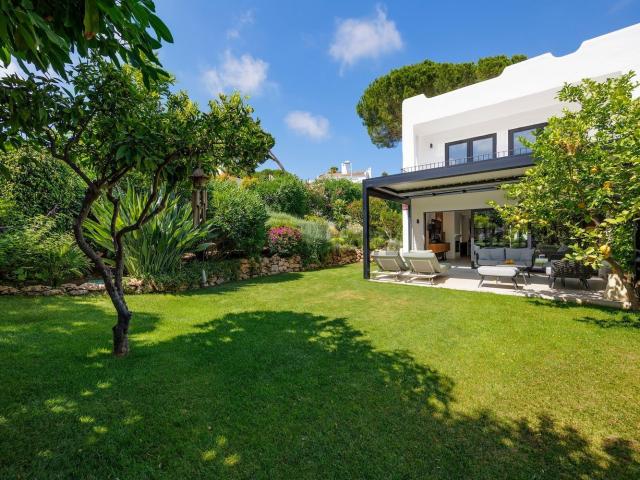 Casa en venta en Nueva Andalucía, Costa del Sol Occidental