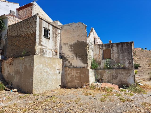 Casa en venta en El Puente, Valle del Guadalhorce