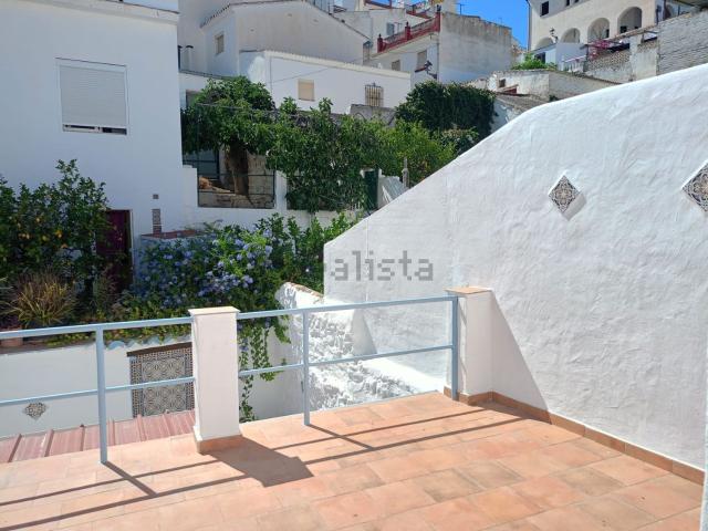Casa en venta en Alozaina