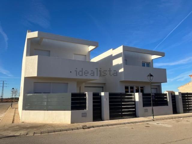 Casa en venta en Alpera