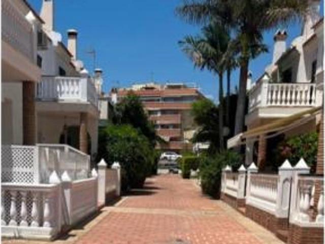Chalet en alquiler en Algarrobo-Costa, La Axarquía