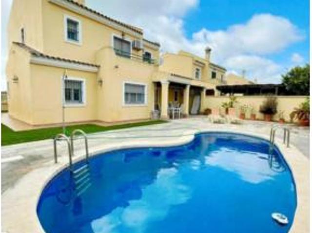 Chalet en alquiler en Acebuchal, Campo de Gibraltar