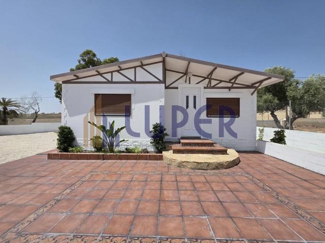 Villa en alquiler en Alicante, Nostra Senyora de Gràcia