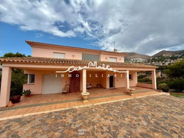 Chalet en alquiler en Urbanització Serra d'Altea, la Marina Baixa