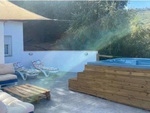 Chalet en alquiler en Árchez, Málaga