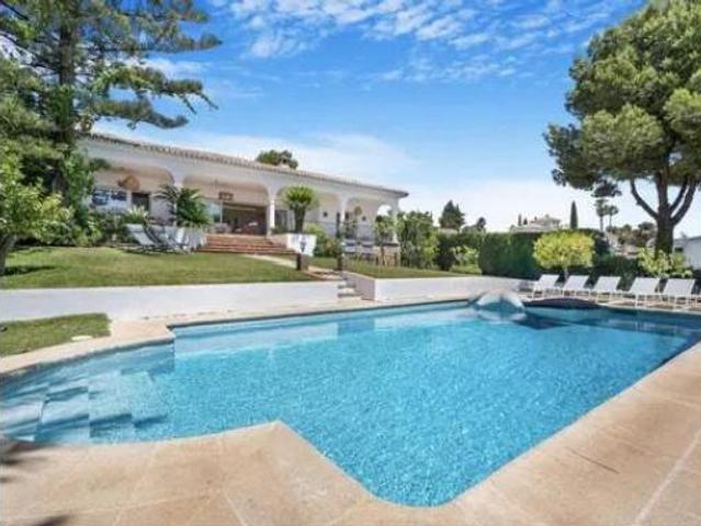 Chalet en alquiler en La Alquería-El Paraíso, Costa del Sol Occidental