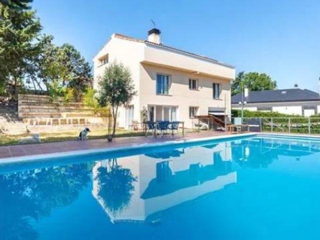 Chalet en alquiler en Boadilla Del Monte, Madrid