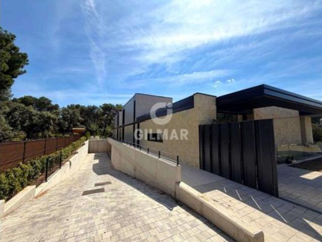 Chalet en alquiler en Viñas Viejas, Boadilla Del Monte