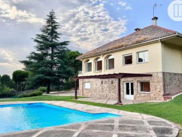 Chalet en alquiler en Urbanizaciones Noroeste, Boadilla Del Monte