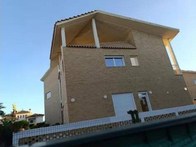 Chalet en alquiler en Urbanización El Zaudín, Bormujos