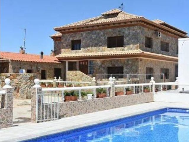 Chalet en alquiler en Casasimarro, Castilla-La Mancha