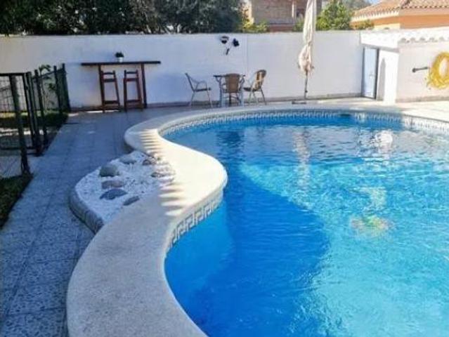 Chalet en alquiler en Los Gallos-Cerromolino, Chiclana de la Frontera