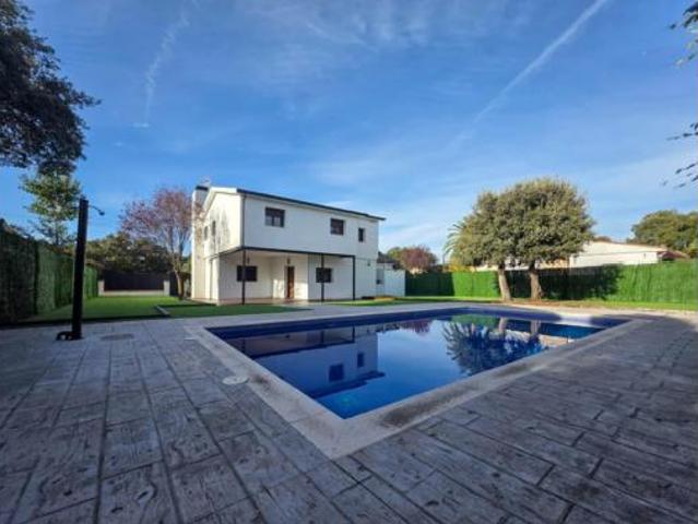 Chalet en alquiler en Montecalderón, El Casar