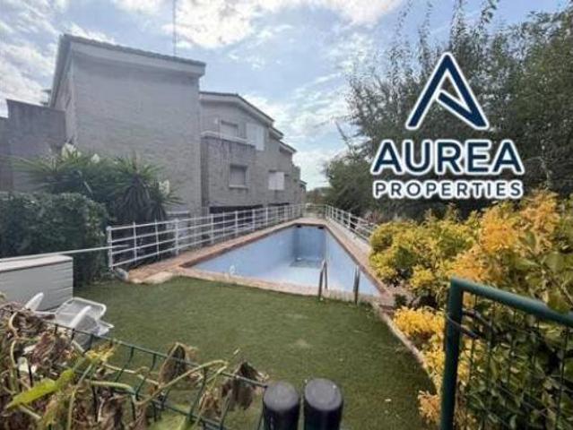 Chalet en alquiler en Finestrelles, Baix Llobregat