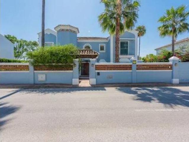 Chalet en alquiler en Las Yucas, Costa del Sol Occidental