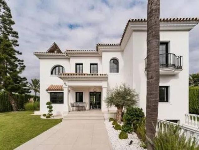 Chalet en alquiler en Monte Biarritz, Costa del Sol Occidental
