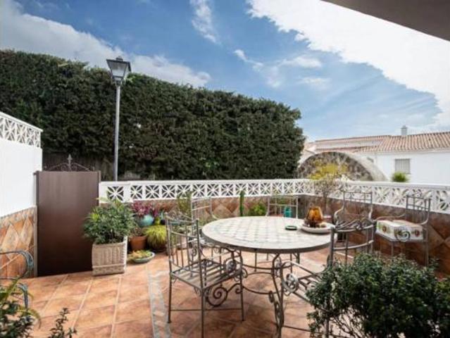 Chalet en alquiler en El Pilar, Costa del Sol Occidental