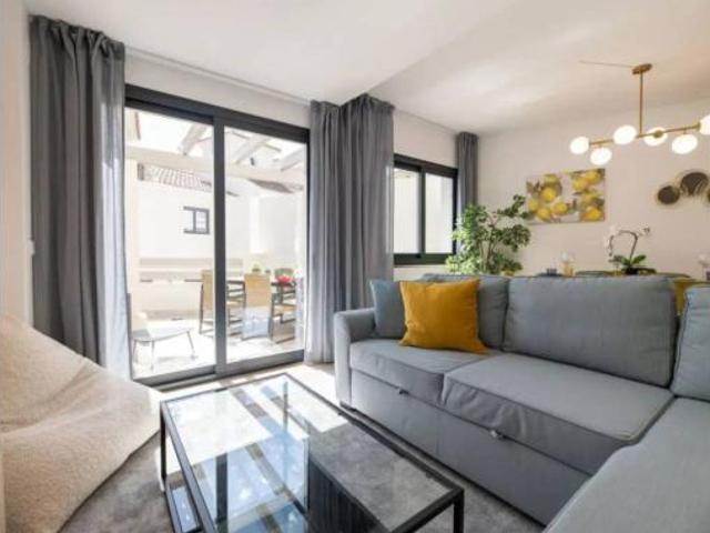 Chalet en alquiler en Parque Antena, Costa del Sol Occidental