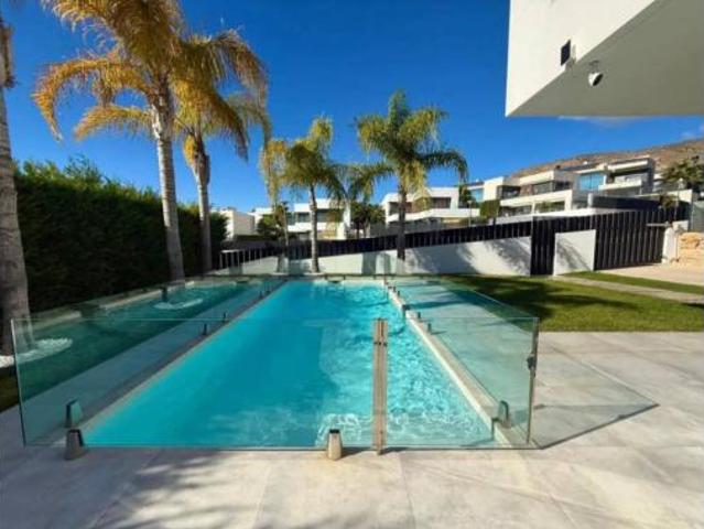 Chalet en alquiler en la Marina Baixa, Valencia