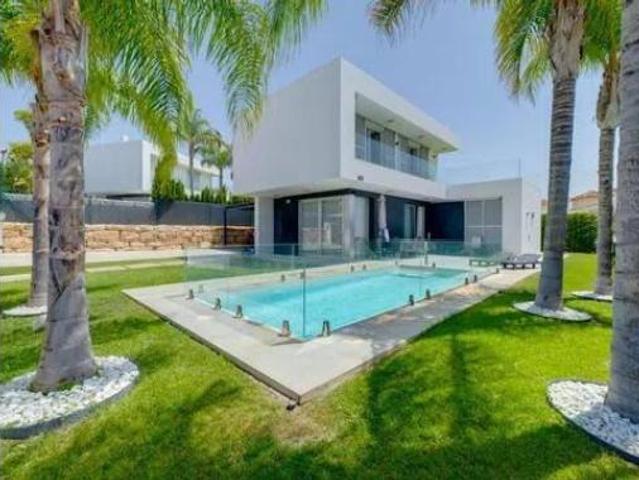 Chalet en alquiler en la Marina Baixa, Valencia