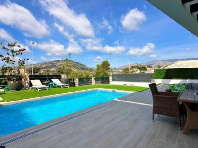 Chalet en alquiler en la Marina Baixa, Valencia