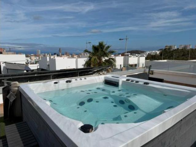 Chalet en alquiler en la Marina Baixa, Valencia