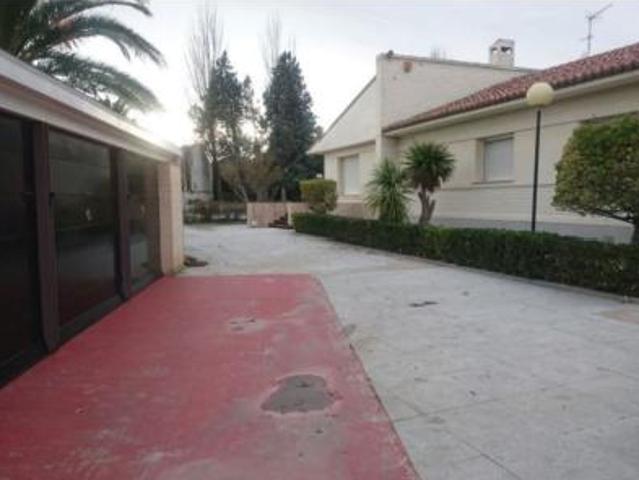 Chalet en alquiler en Tudela, Navarra